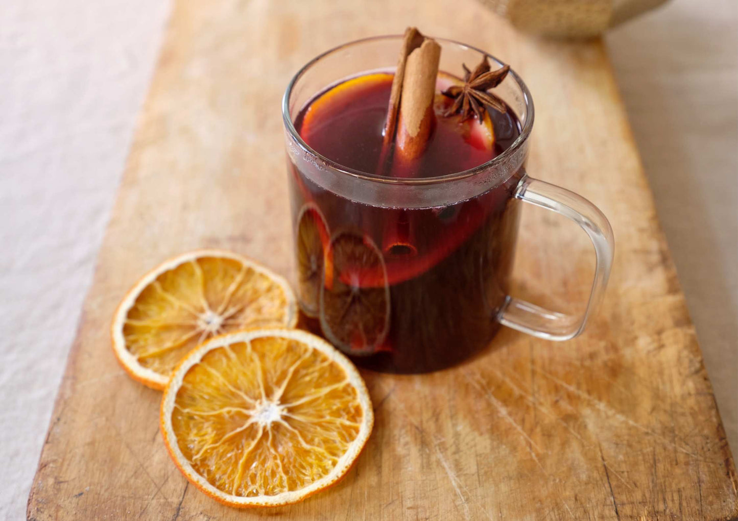 Apéritifs d’automne : 5 recettes sans alcool et sans sucre pour réchauffer vos soirées